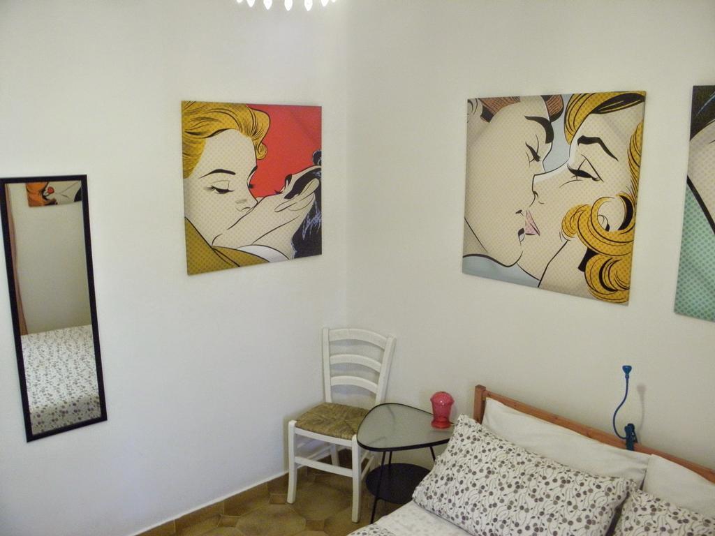 Alfieri B&B Cagliari Rum bild