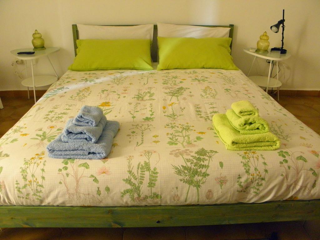 Alfieri B&B Cagliari Rum bild