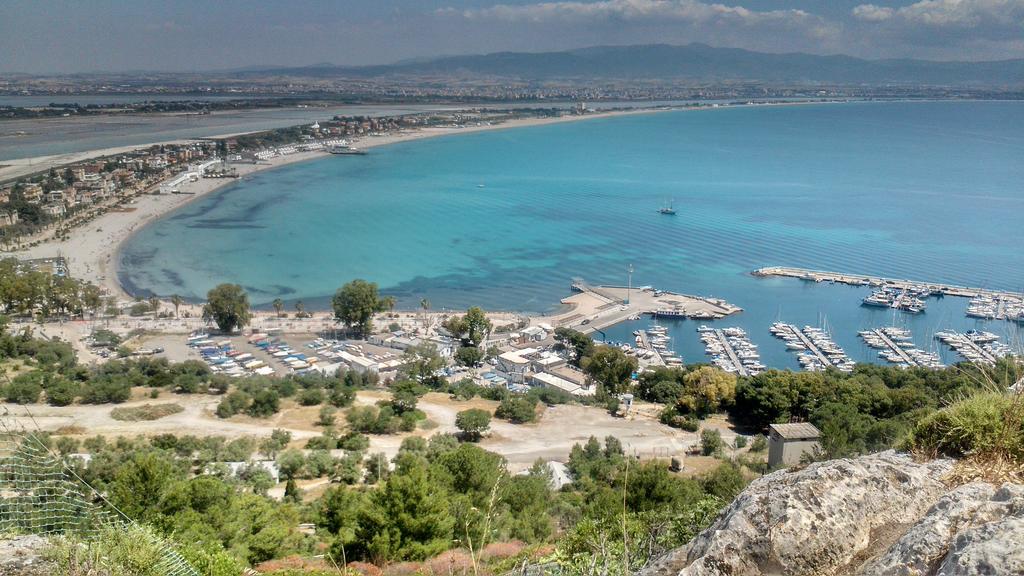 Alfieri B&B Cagliari Exteriör bild